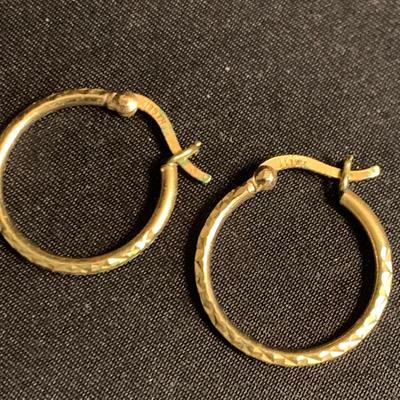 Variety of Silver & Gold Jewelry, Including Sterling & 14K (K-HS)