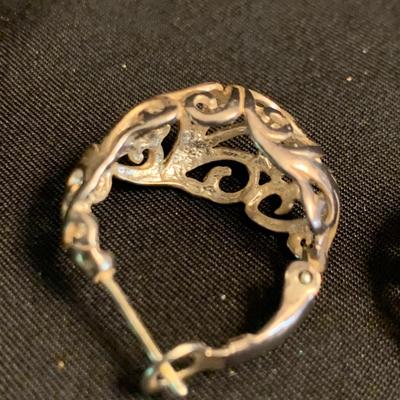 Variety of Silver & Gold Jewelry, Including Sterling & 14K (K-HS)