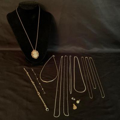 14K Gold & Sterling Silver Chains with Pendants (K-HS)