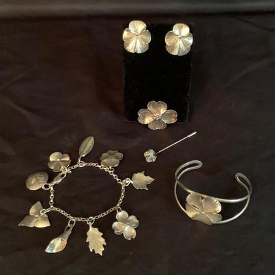 Stuart Nye Sterling Silver Jewelry (K-HS)