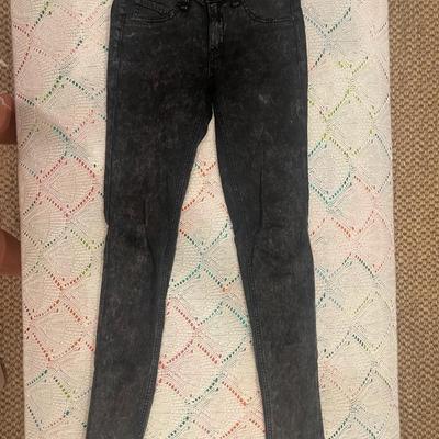 RAG & BONE: GREY STREIGHT LEG PANT (WOMEN'S) SIZE 26 (FITS LIKE 24/25)