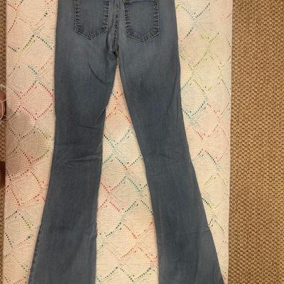 CARMAR: FLAIR LEG DENIM (WOMEN'S) SIZE 25