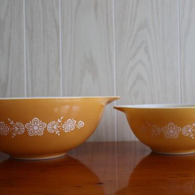 Two Vintage Pyrex Bowls - Butterfly Gold (2)