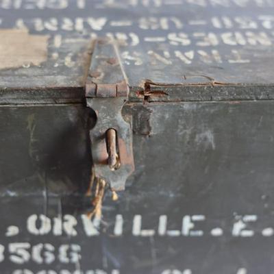 US Army WWII Footlocker Trunk
