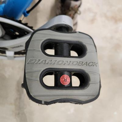 Diamondback Edgewood Hybrid Bicycle 21 speed 19