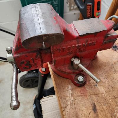 Vintage Craftsman 3 1/2 Bench Vise Anvil