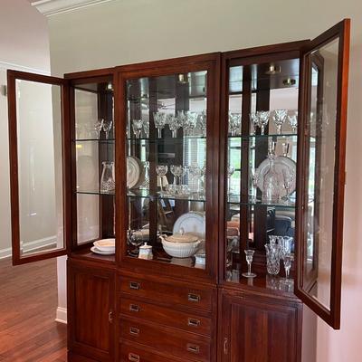 ETHAN ALLEN ~ Beveled Glass Mirrored China Cabinet