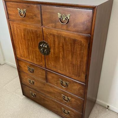 Henredon Dresser With Brass Handles