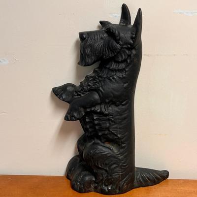 Large Department 56 Cast Iron Tall Scottie Dog Door Stop