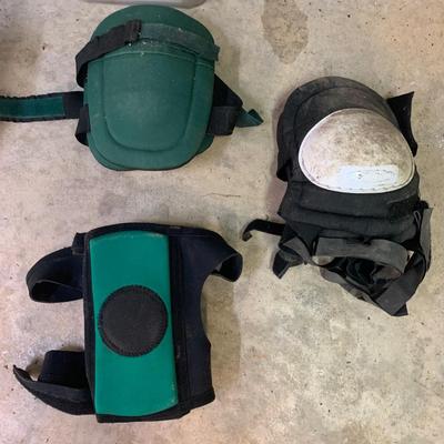 AWP Tool Belt, Kneepads, and More! (WS-KW)