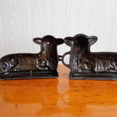 GRISWOLD 866 Vintage Cast Iron Lamb Cake Mold