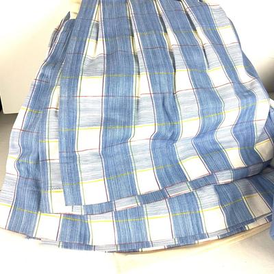 805 Brunschwig and Fils 1992 "Sailing Yarns" Twin Comforter w/ Coordinating Bed Skirt