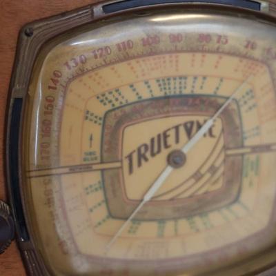 Truetone 1937 Radio
