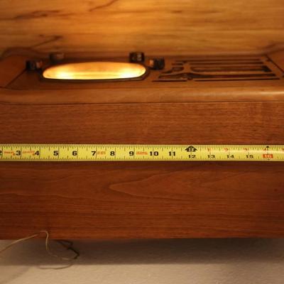 Truetone 1937 Radio