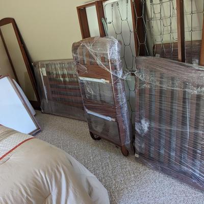 Like New Pali Crib/Toddler's Bed, Changing Table, & Mirror
