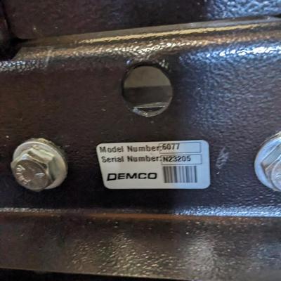 Demco Fifth Wheel Hitch Head/ Head Support/ Kit 18K Pound Weight Capacity
