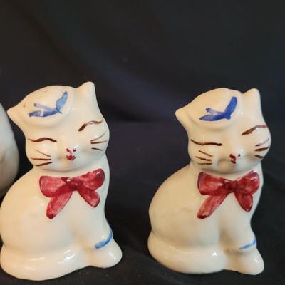 Shawnee Pottery Puss N Boots Kitchenware (K-CE)