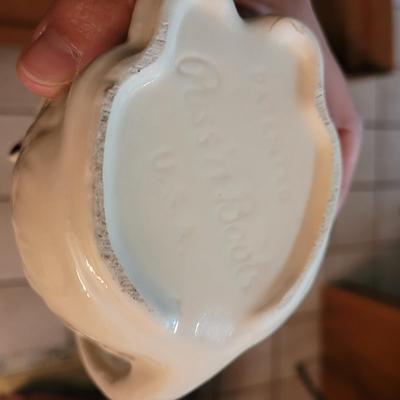 Shawnee Pottery Puss N Boots Kitchenware (K-CE)