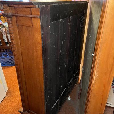 Oak Bookcase W/ Sliding Glass Doors & Oak Feet (K-RG)