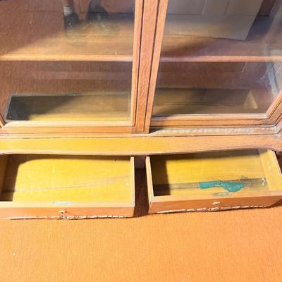 Oak Bookcase W/ Sliding Glass Doors & Oak Feet (K-RG)