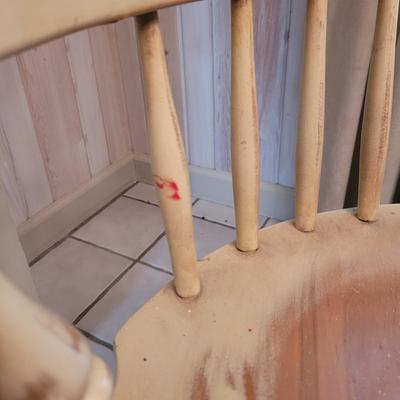 Kitchen Table with Six Windsor Style Chairs (K-CE)