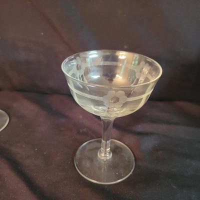 Assortment of Frosted Etched Cordial Glasses (K-CE)