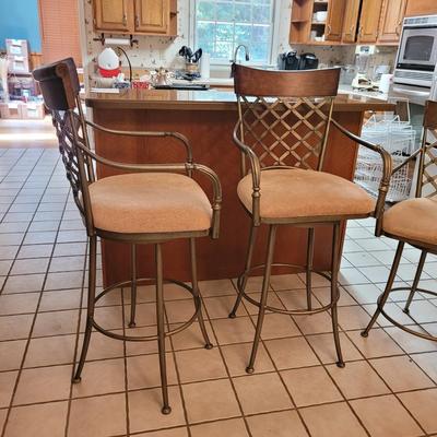 Set of Four Swivel Bar Stools (K-CE)