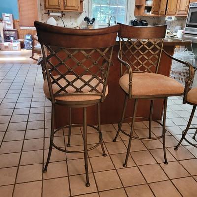 Set of Four Swivel Bar Stools (K-CE)