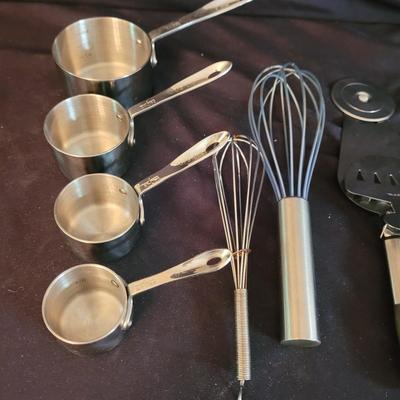 Assortment of Cooking Utensils (K-CE)