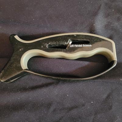 Assortment of Cooking Utensils (K-CE)