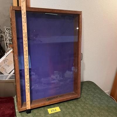 Table top wood display case