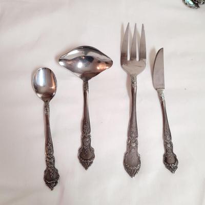Floral Engraved Stainless Flatware (K-CE)