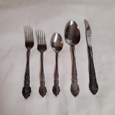 Floral Engraved Stainless Flatware (K-CE)