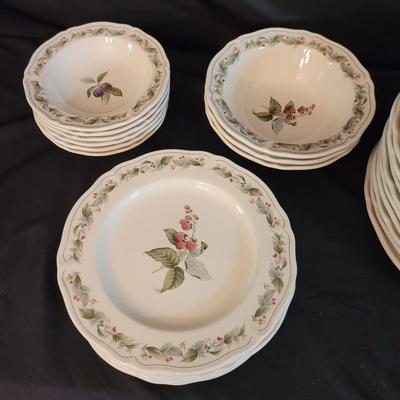 Homecraft by Noritake â€œHarvest Treasureâ€ Dishware (K-CE)