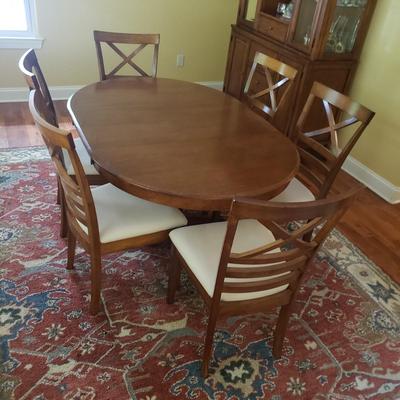 Dining Room Table and Six Chairs (DR-KD)