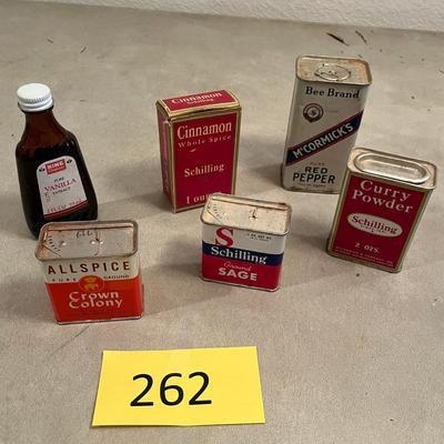 Extract & Spice bottles