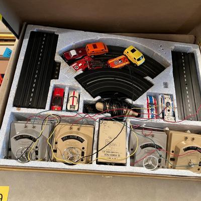 Model Motoring ThunderJet Slot car set