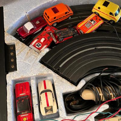 Model Motoring ThunderJet Slot car set