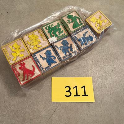 Small bundle of blocks