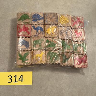 Lot of block, grooved