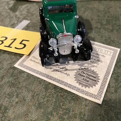 Model Ford Bank
