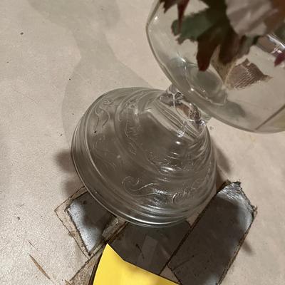 Vintage scroll oil lamp