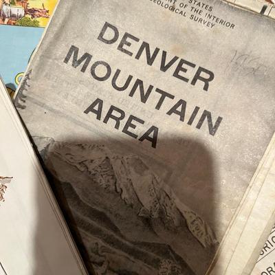 Lot of National Geographic maps