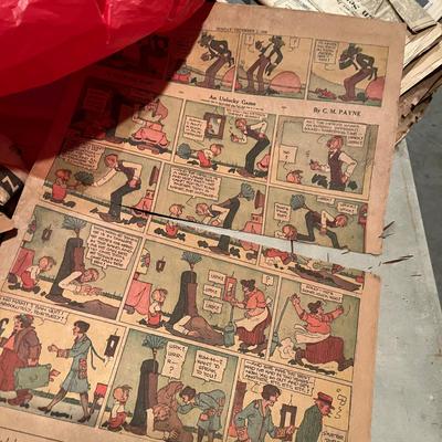 Lot of vintage news papers