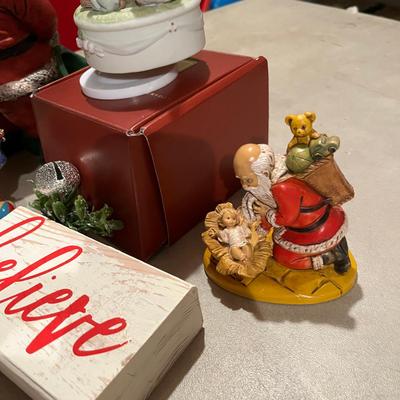 Santa Decor
