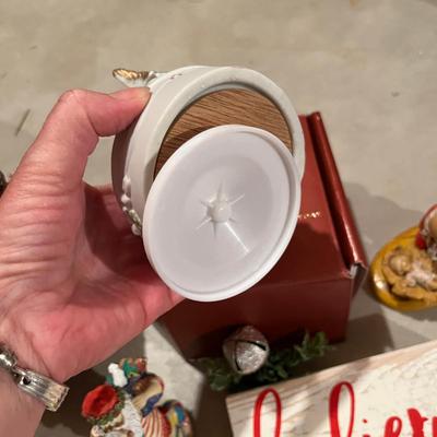 Santa Decor