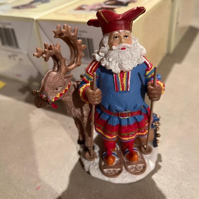 International Santa Clause Figures #7