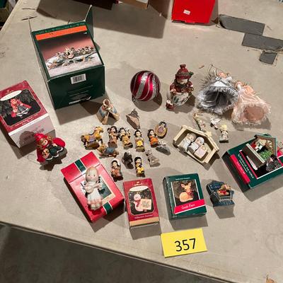 Vintage mini ornaments