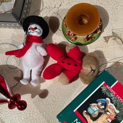 Various Christmas items