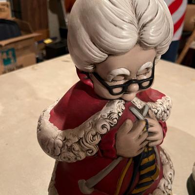 Ceramic Santa & Mrs. Claus
